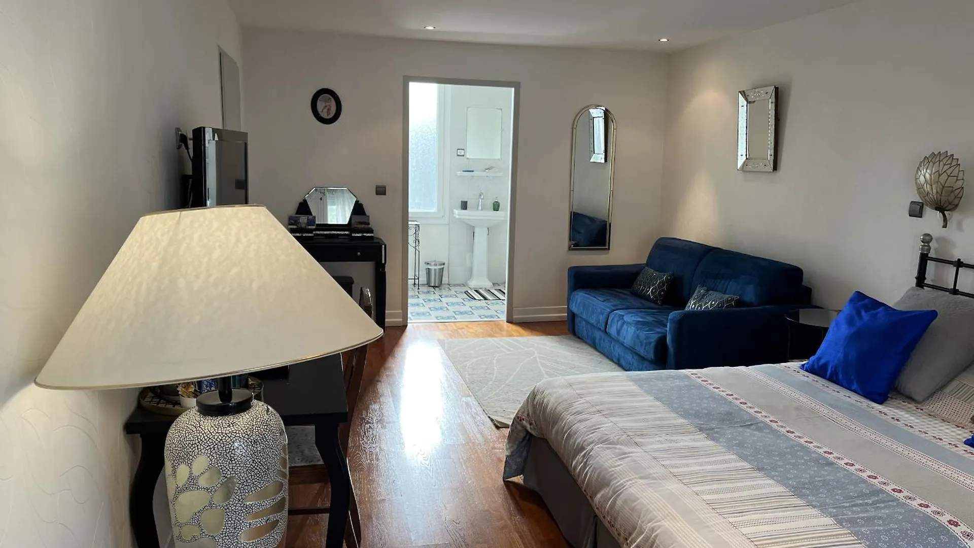 Villa atmosphère à l'ile verte Grenoble 4*,